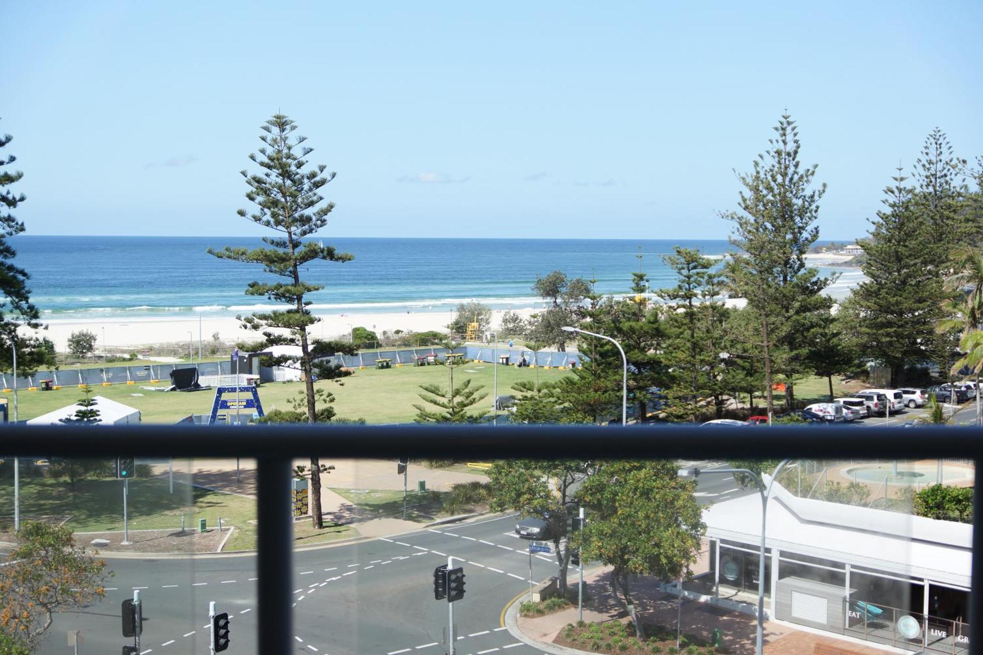 Aparthotel Blue C Coolangatta Exterior foto